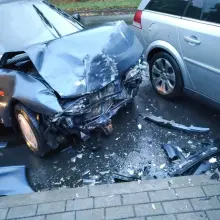 Zobacz zdjęcie: Wypadek na ul. Garncarskiej w Bolesławcu