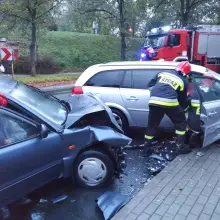 Zobacz zdjęcie: Wypadek na ul. Garncarskiej w Bolesławcu