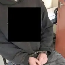Zobacz zdjęcie: 18-latek z siekierą włamał się do sklepu. Gotówki nie było, więc ukradł… kawę