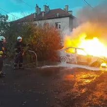 View photo: Car burned down in Iwiny