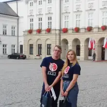 Zobacz zdjęcie: Wolontariusze akcji ratowania polskich nekropolii z wizytą u prezydenta RP