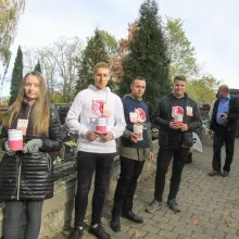 Zobacz zdjęcie: Kwestowali na rzecz akcji „Mogiłę pradziada ocal od zapomnienia”