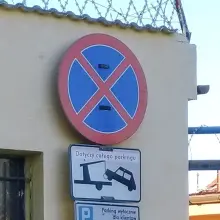 Zobacz zdjęcie: Zaparkowali na zakazie. 8 kierowców pouczonych