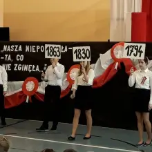 Zobacz zdjęcie: Obchody odzyskania niepodległości przez Polskę w Szkole Podstawowej nr 3