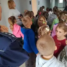 Zobacz zdjęcie: Dzieci ponownie opanowały bolesławiecką komendę policji