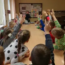 Zobacz zdjęcie: Dzieci ponownie opanowały bolesławiecką komendę policji