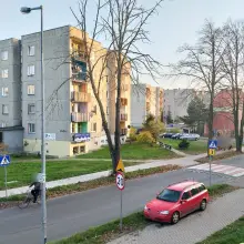 Zobacz zdjęcie: Usunęli niebezpieczne drzewo na Dolnych Młynach. Czytelnik: „Ręce opadają”