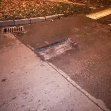 Zobacz zdjęcie: Dziury w jezdni na ul. Jeleniogórskiej