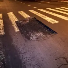 Zobacz zdjęcie: Dziury w jezdni na ul. Jeleniogórskiej