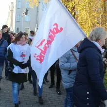Zobacz zdjęcie: Pikieta przed firmą Gerresheimer w Bolesławcu