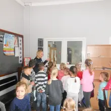 View photo: Children from Iwiny Take Over the Bolesławiec Police Headquarters