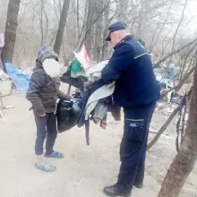 Zobacz zdjęcie: SM apeluje: nie bądź obojętny! Mundurowi zorganizowali zbiórkę kołder