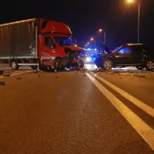 Zobacz zdjęcie: Wypadek na drodze 94. 19-latek stracił prawo jazdy, odpowie przed sądem