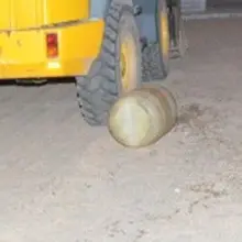 Zobacz zdjęcie: Chcieli ukraść paliwo z koparki. Zostali zatrzymani