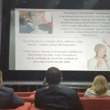 Zobacz zdjęcie: Seniorzy tracą oszczędności! Bankowcy na policyjnym szkoleniu