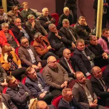 Zobacz zdjęcie: Uczestnicy spotkania z Robertem Gwiazdowskim w Bolesławcu