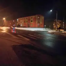 Zobacz zdjęcie: Słabo oświetlone pasy na krzyżówce Podgórna–Tyrankiewiczów. „Naprawdę strach”