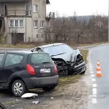 Zobacz zdjęcie: Warta Bolesławiecka: prawie 2 promile i ścięta latarnia