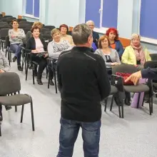 Zobacz zdjęcie: Dzielnicowy spotkał się ze słuchaczami UTW