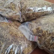 Zobacz zdjęcie: W legalnym sklepie sprzedawała nielegalny tytoń. Grozi jej do 3 lat odsiadki