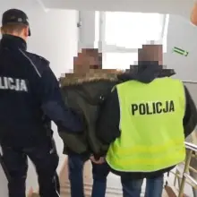Zobacz zdjęcie: Oszukali „na policjanta”. Ukradli kobiecie ponad pół bańki!