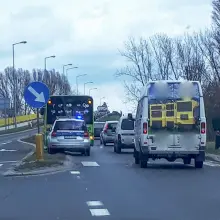 Zobacz zdjęcie: Citroen zderzył się z miejskim autobusem