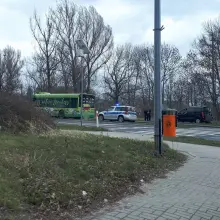 Zobacz zdjęcie: Citroen zderzył się z miejskim autobusem