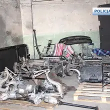 Zobacz zdjęcie: Dziupla samochodowa zlikwidowana. Dwóch mężczyzn aresztowanych