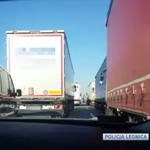 Zobacz zdjęcie: Wypadek na A4. Służby miały problem z dojazdem, kierowcy nie utworzyli korytarza życia