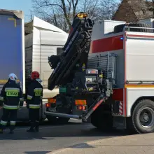 Zobacz zdjęcie: Dwie skody zderzyły się koło wiaduktu