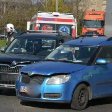Zobacz zdjęcie: Dwie skody zderzyły się koło wiaduktu