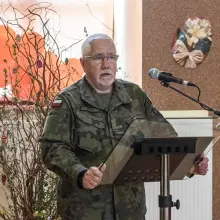 View photo: Easter among the Armored Soldiers