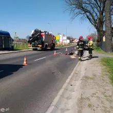 Zobacz zdjęcie: Wypadek koło Łąki. Motorowerzysta ranny