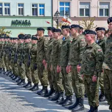 Zobacz zdjęcie: Dzień Flagi na bolesławieckim Rynku