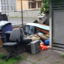 Zobacz zdjęcie: Bolesławianie śmiecą na potęgę? Makabra na Mazowieckiej
