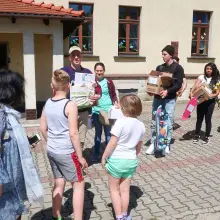 Zobacz zdjęcie: Żołnierki i żołnierze US Army z wizytą i prezentami w Domu Dziecka