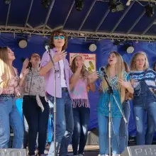 Zobacz zdjęcie: „Mamma Mia!”, czyli chór Synkopa 2 w ramach Tygodnia z Powiatem