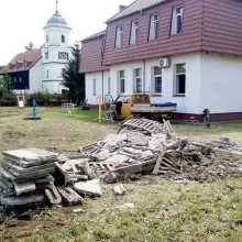 Zobacz zdjęcie: Budują place zabaw w Różyńcu, Krzyżowej, Wierzbowej i Pasterniku