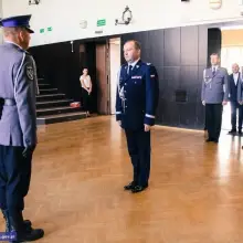 Zobacz zdjęcie: Ślubowanie nowo przyjętych policjantów. Jeden z nich służyć będzie w Bolesławcu