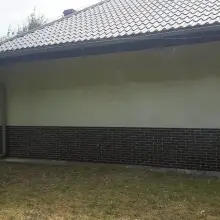 Zobacz zdjęcie: Bohomazy zniknęły z elewacji Domu Ludowego w Otoku