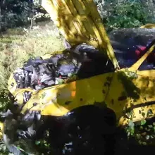 Zobacz zdjęcie: Wypadek pod Gromadką. Auto dachowało, dwie osoby ranne