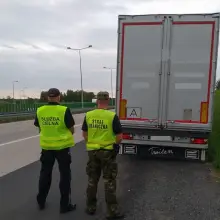 Zobacz zdjęcie: Transport 20 ton śmieci z Niemiec zablokowany