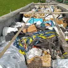 Zobacz zdjęcie: Transport 20 ton śmieci z Niemiec zablokowany