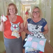 Zobacz zdjęcie: Tęczowa i pluszowa akcja charytatywna dla dzieci w szpitalu