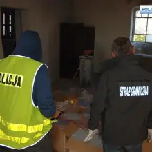Zobacz zdjęcie: Wpadł z dużą ilością nielegalnego tytoniu i alkoholu. Straty Skarbu Państwa: 140 tys. zł