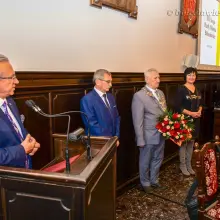 Zobacz zdjęcie: Miasto pożegnało Ewę Lijewską-Małachowską, wieloletnią szefową BOK – MCC, i Joannę Sawicką, komendantkę Hufca im. Szarych Szeregów