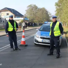 Zobacz zdjęcie: Tłumy na bolesławieckim cmentarzu