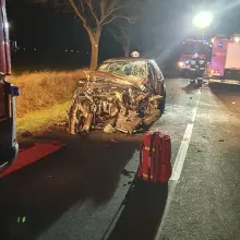 Zobacz zdjęcie: Wypadek przed Kraśnikiem, trzy osoby ranne. 31-latek zabrany śmigłowcem do szpitala