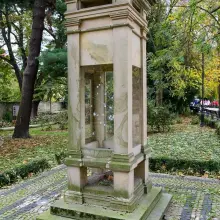 Zobacz zdjęcie: Ktoś strzela do wiat przystankowych i szyb w budynkach