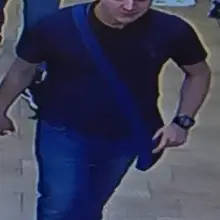 Zobacz zdjęcie: Sprawcy kradzieży. Poznajesz ich? Powiadom policję